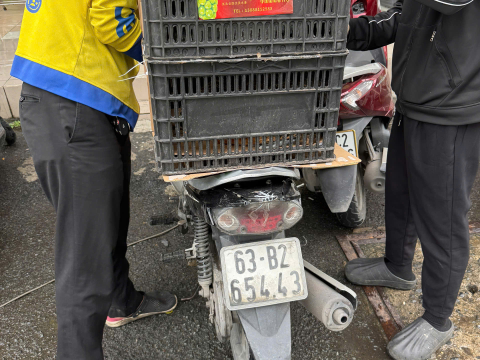 Trại gà đen Tây Bắc Sơn Vũ